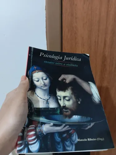 Livro usado a venda