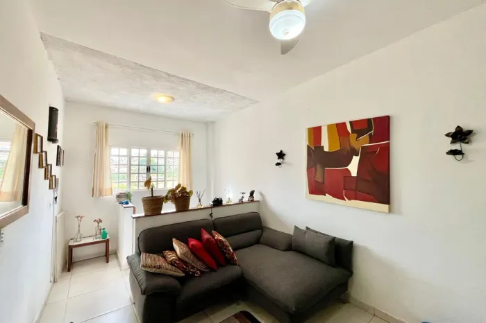 Casa à Venda - Fernão Dias, 3 Quartos, 360 m2