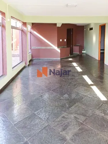 CASA COMERCIAL