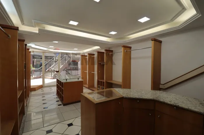 Loja Comercial à Venda no Plaza Shopping em Passo Fundo, uma excelente OPORTUNIDADE para i