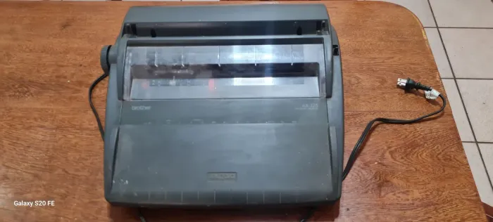 Máquina de Escrever Eletrica