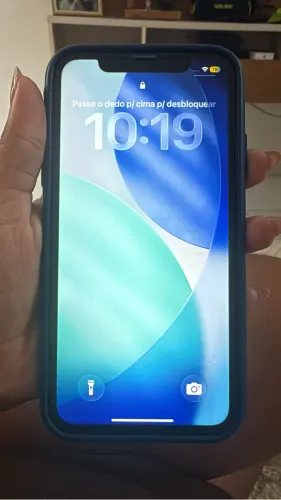 iPhone 11