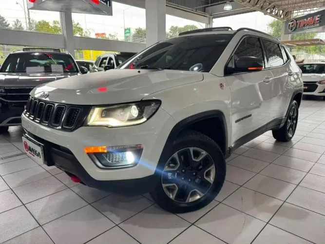 Jeep Compass Trailhawk 2.0 4X4 Dies. 16V Aut. 2017