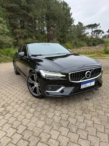 Volvo S60 T-5 Inscription 2.0 254cv 4P 2020
