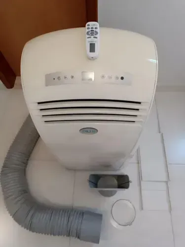 Ar-Condicionado Portátil Olimpia Splendid Piú 12000 BTUs 110V-Excelente Estado (Completo)