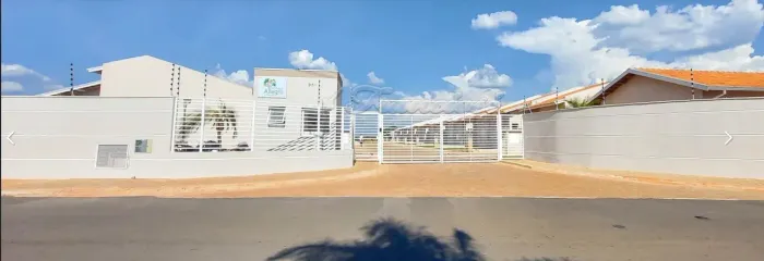 Vende-se casa em condomínio,na cidade de Itapetininga.