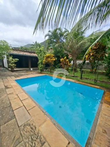 Casa com 3 dormitórios à venda, 180 m² por R$ 800.000,00 - Marquês de Maricá - Maricá/RJ