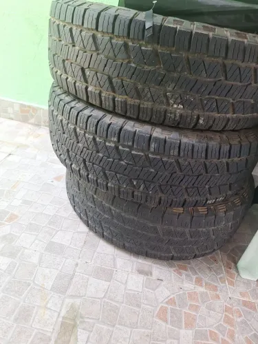 3 pneus aro 16