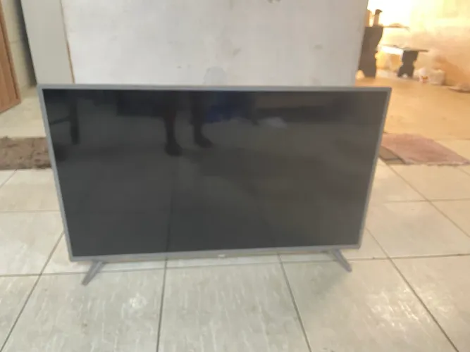 Tv 55 polegadas Smart com defeito