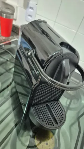 Cafeteira Nespresso Inissia D40