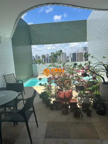 Vendo cobertura no Aflitos 298m² com 4 quartos e piscina privativa