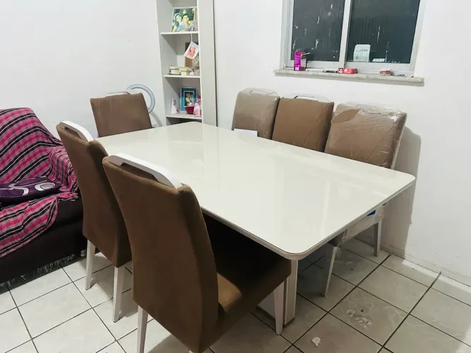 Mesa 6 lugares seminova