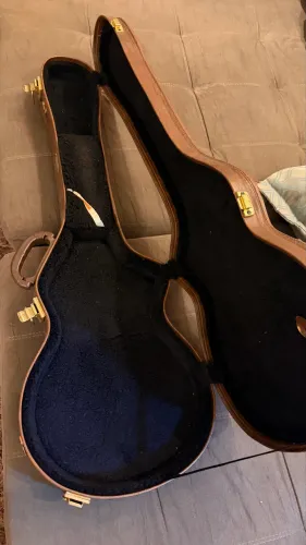 Case guitarra