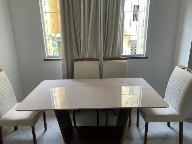 Mesa retangular, 6 cadeiras 