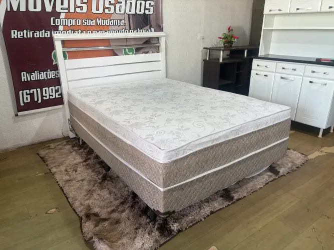 Cama Box casal umaflex com cabeceira perfeito estado !!!!