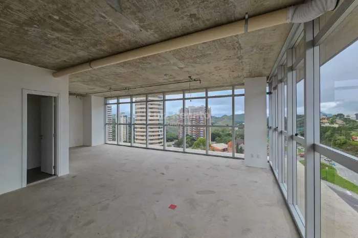 Sala comercial para locação, 104 m² no Vila da Serra
