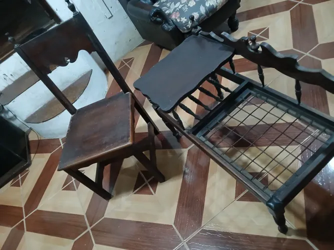 Móveis coloniais