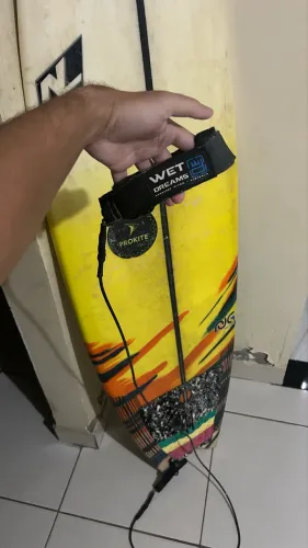Prancha de Surf NG com Quilhas e Strep - Oportunidade