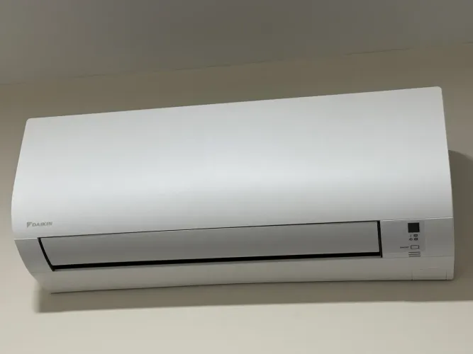 Ar condicionado daikin 9000 BTUS