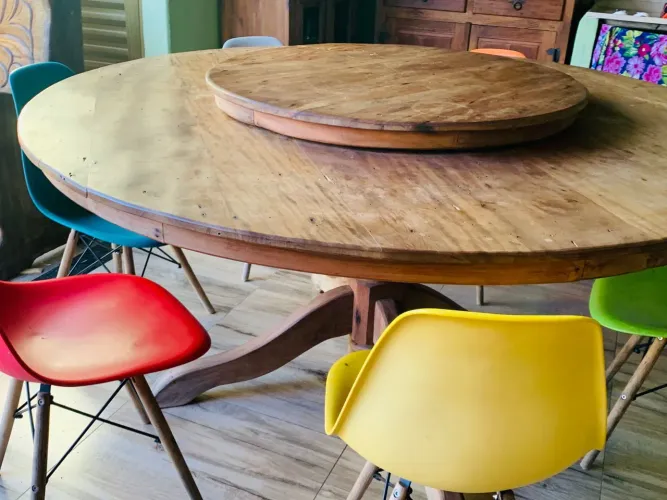 Mesa Top tampão rendo peroba rosa oportunidade  sem cadeira ok