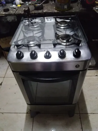Fogão Esmaltec 4 bocas inox automático só forno muito conservado 3396-8084