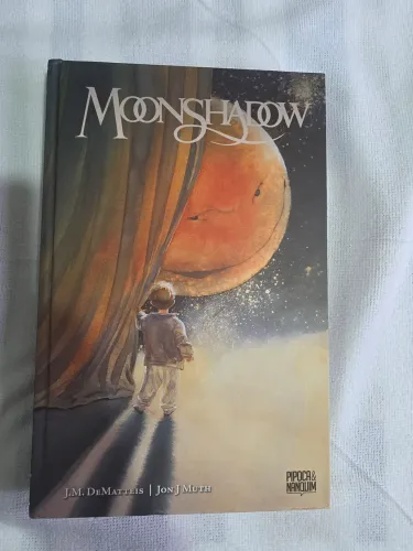 HQ Moonshadow Pipoca e Nanquim 