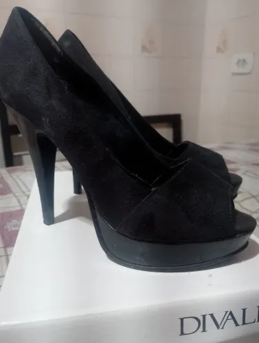 Sapato Billie shoes praticamente novo n°37