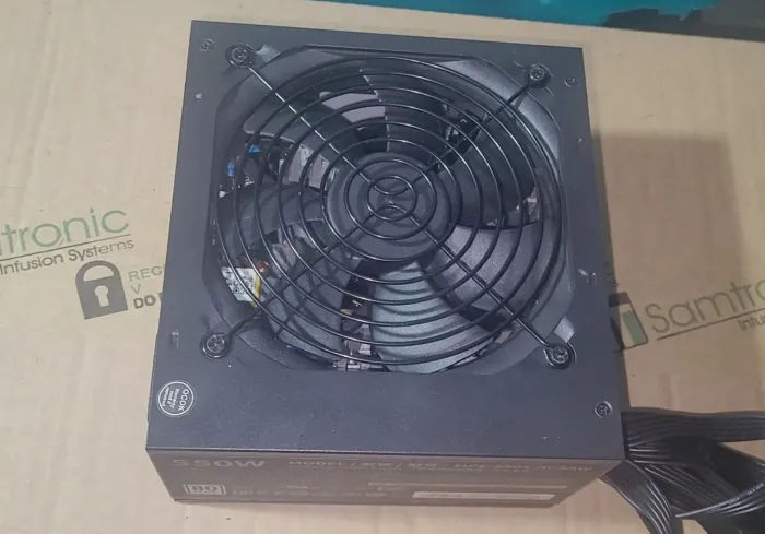 Fonte Cooler Master 550W Plus White