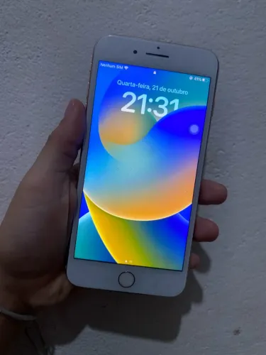 iPhone 8 Plus