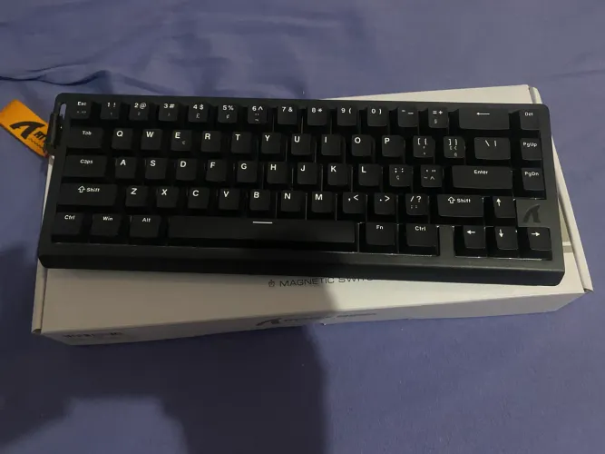 teclado gamer attack shark X86