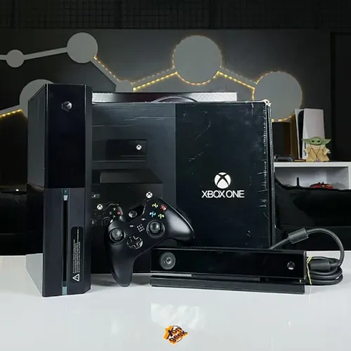 Console Xbox One Fat 500gb Edição Especial Day One - Microsoft (Usado) | Kinect Incluso