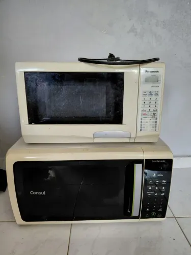 Microondas Panasonic e Consul