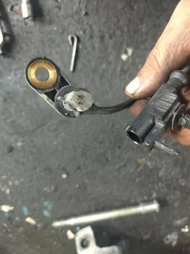 Sensor do do abs da versys 650 dianteiro
