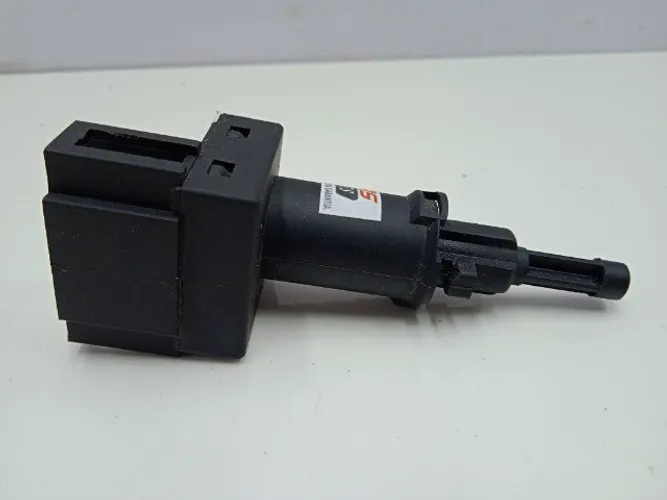 6774 Interruptor Luz De Freio Gol G3 Golf Fox Polo Audi A3 A8