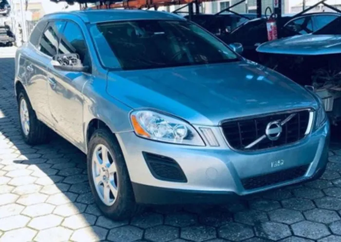 Volvo xc60 t5 2011 sucata para retirada de peças