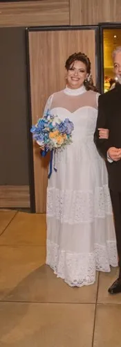 Vestido de Noiva Doce Maria Off-White - Único e Impecável!