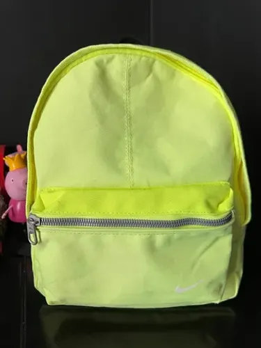 Mochila NIKE infantil 