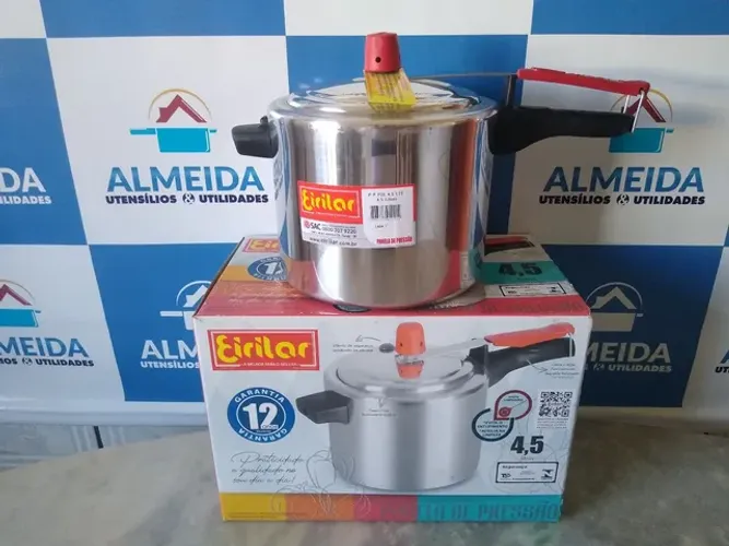 Panela de pressão 4,5LT Polida Eirilar na Promoção 100 reais avista