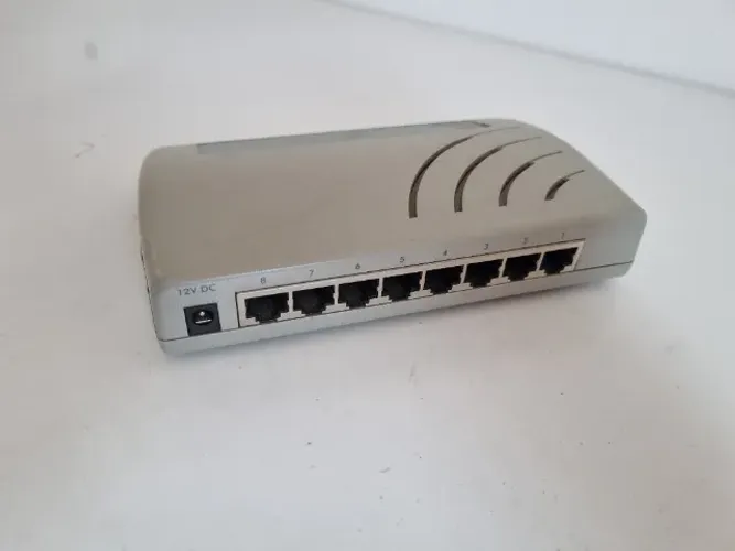 Hub Switch de Rede encore - 8 Portas 