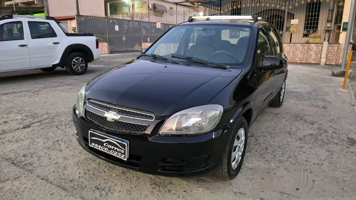 Celta 2014 1.0 LT completo com gnv 