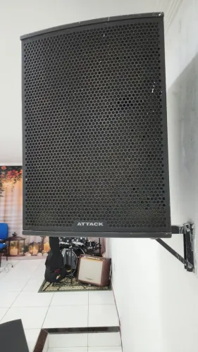 Vendo 2 Caixas Passivas VRF 1530