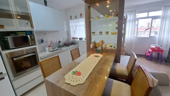 Apartamento à venda no Embaré Santos 2 quartos garagem fechada