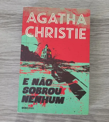 LIVRO - E NÃO SOBROU NENHUM