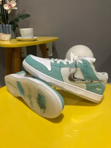 Nike Dunk Low April Skateboards