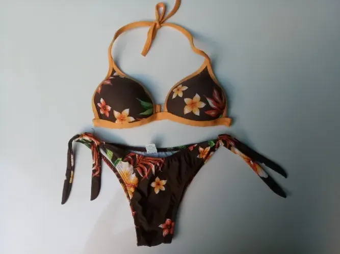 Biquíni com Bojo tamanho M