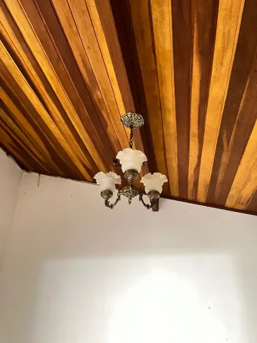 Luminária antiga bronze 3 tulipas vidro amarelo