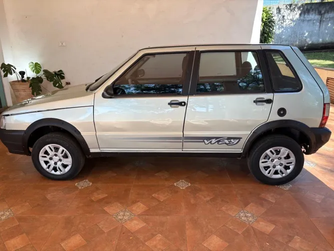 Fiat Uno Mille WAY Economy 1.0 F.flex 4P 2011