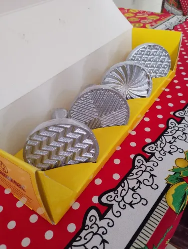 Biscoiteira Fundidor Decoração 