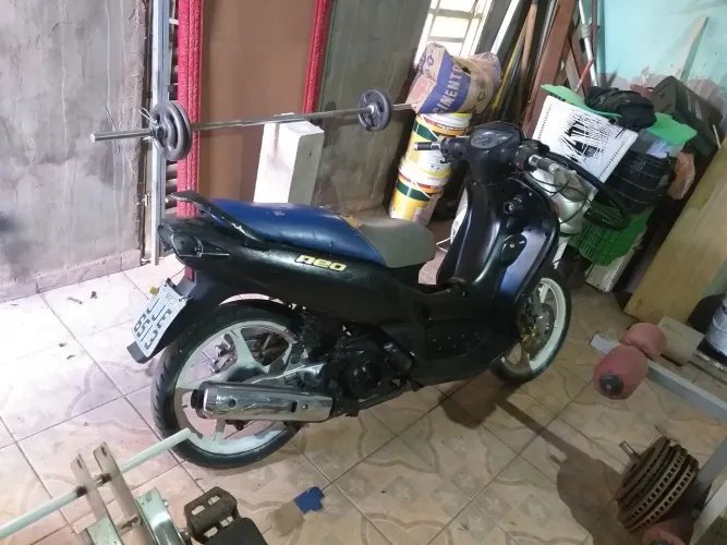 Vendo por 2200$ pego uma bike no valor de 1000$ ou uma TV SMART ou um celular de 1000$ 