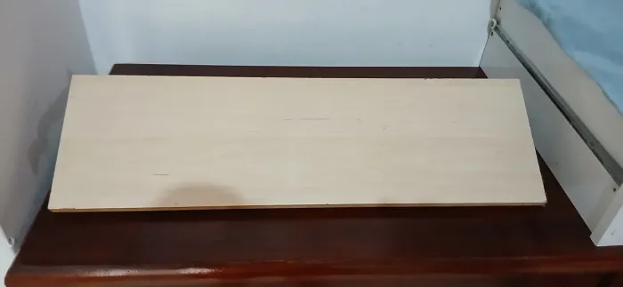 Prateleira e 2 braçadeiras